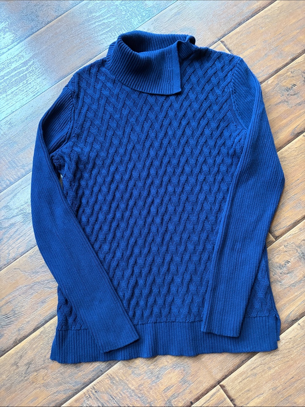 Lands' End Women's Cable Knit Turtleneck - Navy - Size Medium